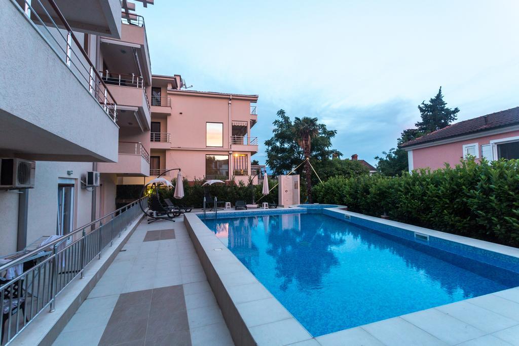 Apartments Rivijera Herceg Novi Extérieur photo